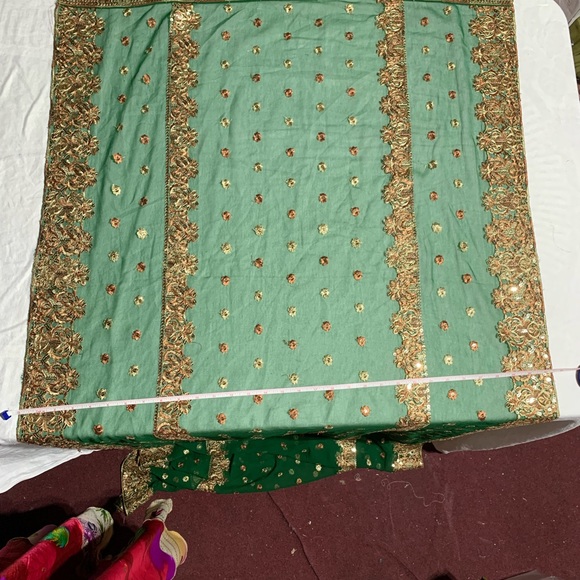 Set of 3 Vintage Embroidered Dupattas, Shades of Green with lots of bling, GUC - Picture 15 of 16